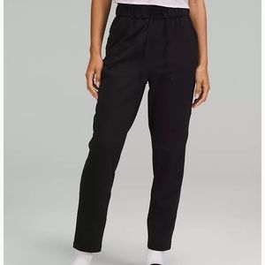 Lululemon Stretch High-Rise Pant 7/8 Length Black Size 28 On the Fly